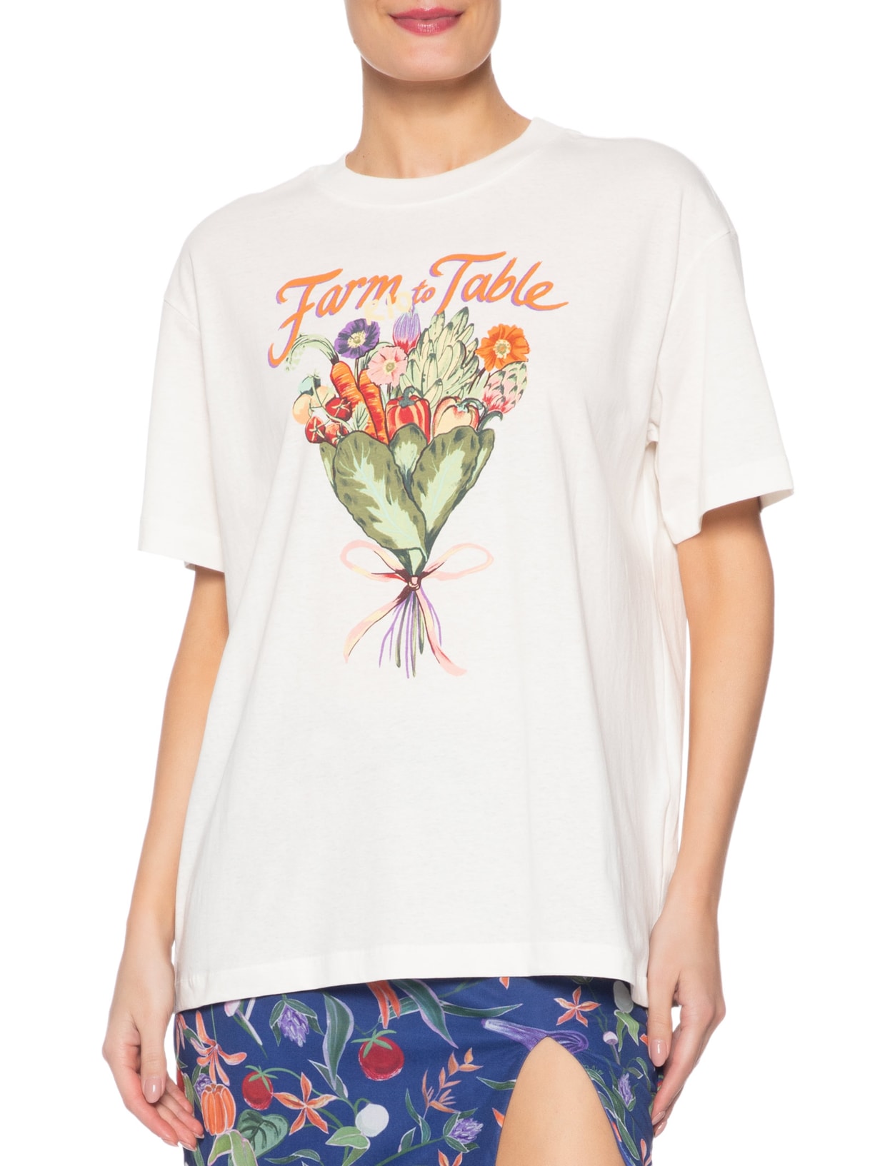 Camiseta Feminina Média Bouquet Feira  – Branco Farm