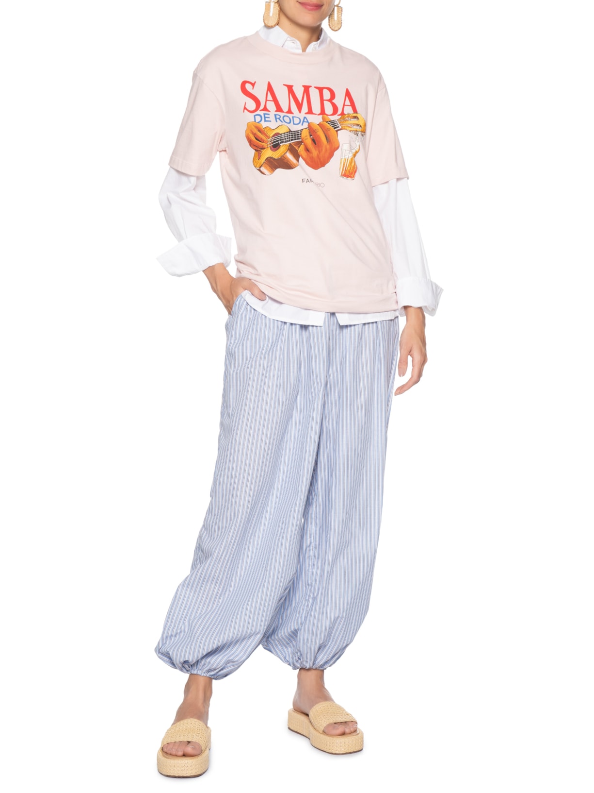 Camiseta Feminina Média Samba De Roda Rosa Farm