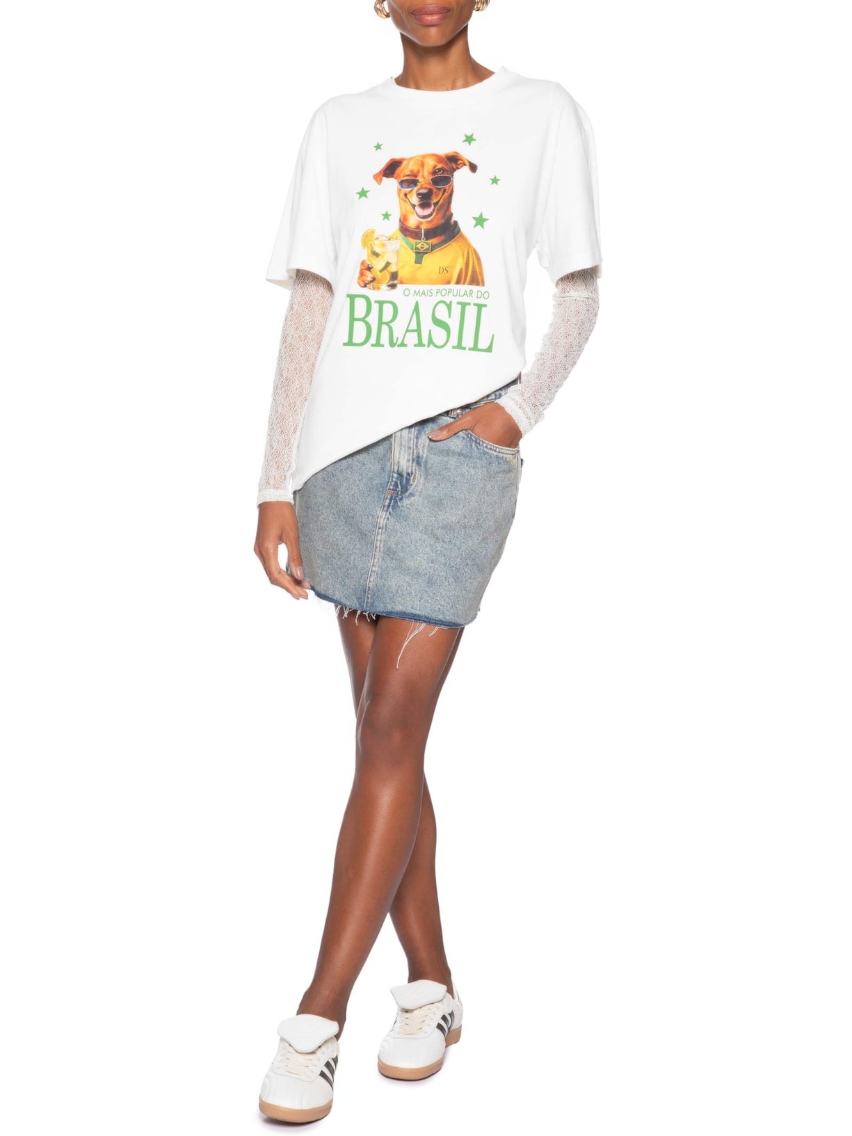 Camiseta Feminina Oversized Copa Branco Market 33