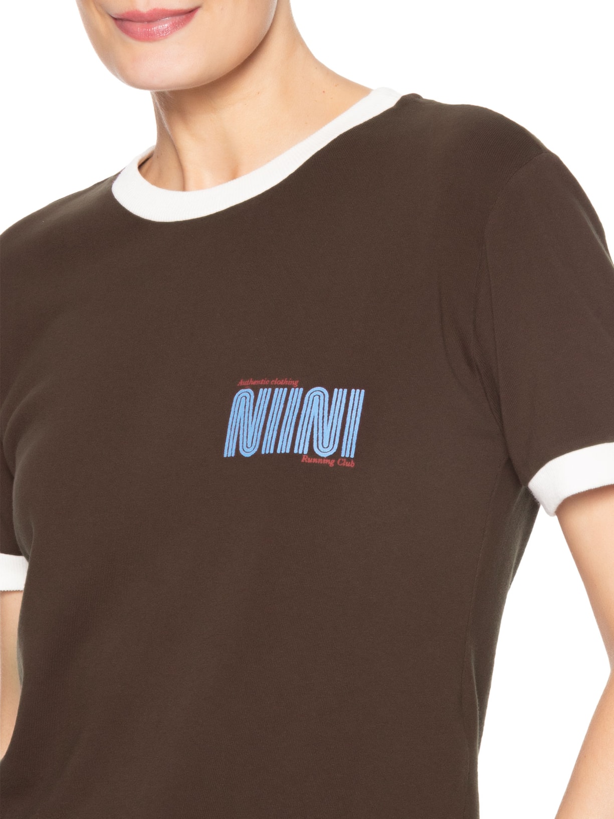 Camiseta Feminina Runner Marrom Niini