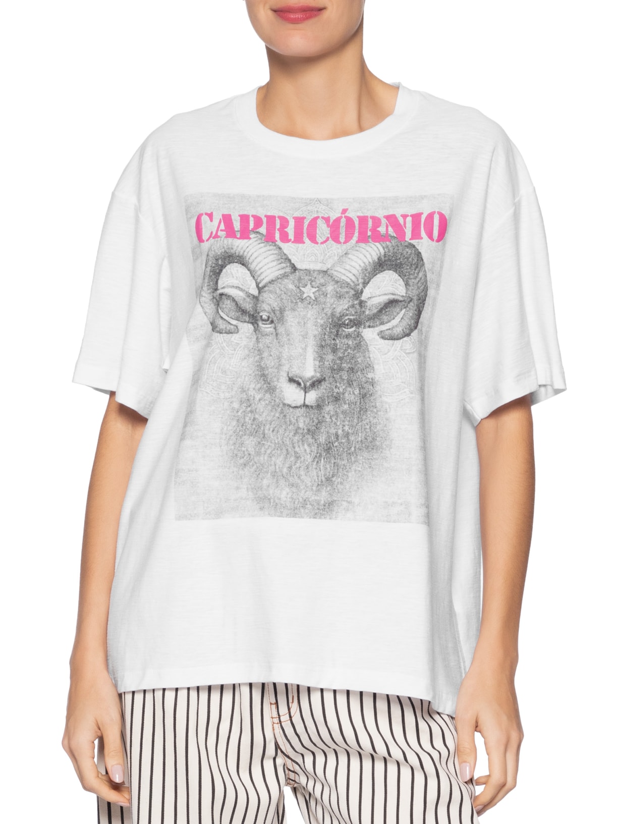 Camiseta Feminina Signo Capricórnio Branco Maria Filó