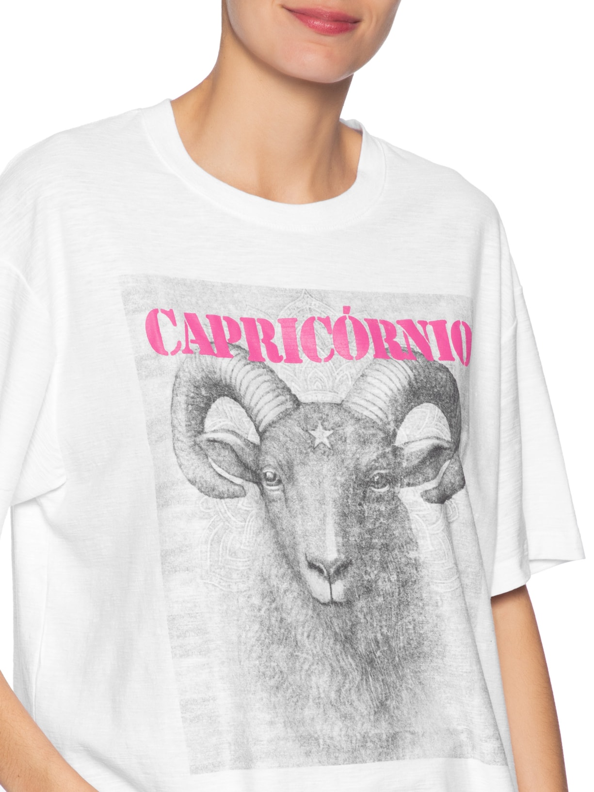 Camiseta Feminina Signo Capricórnio Branco Maria Filó