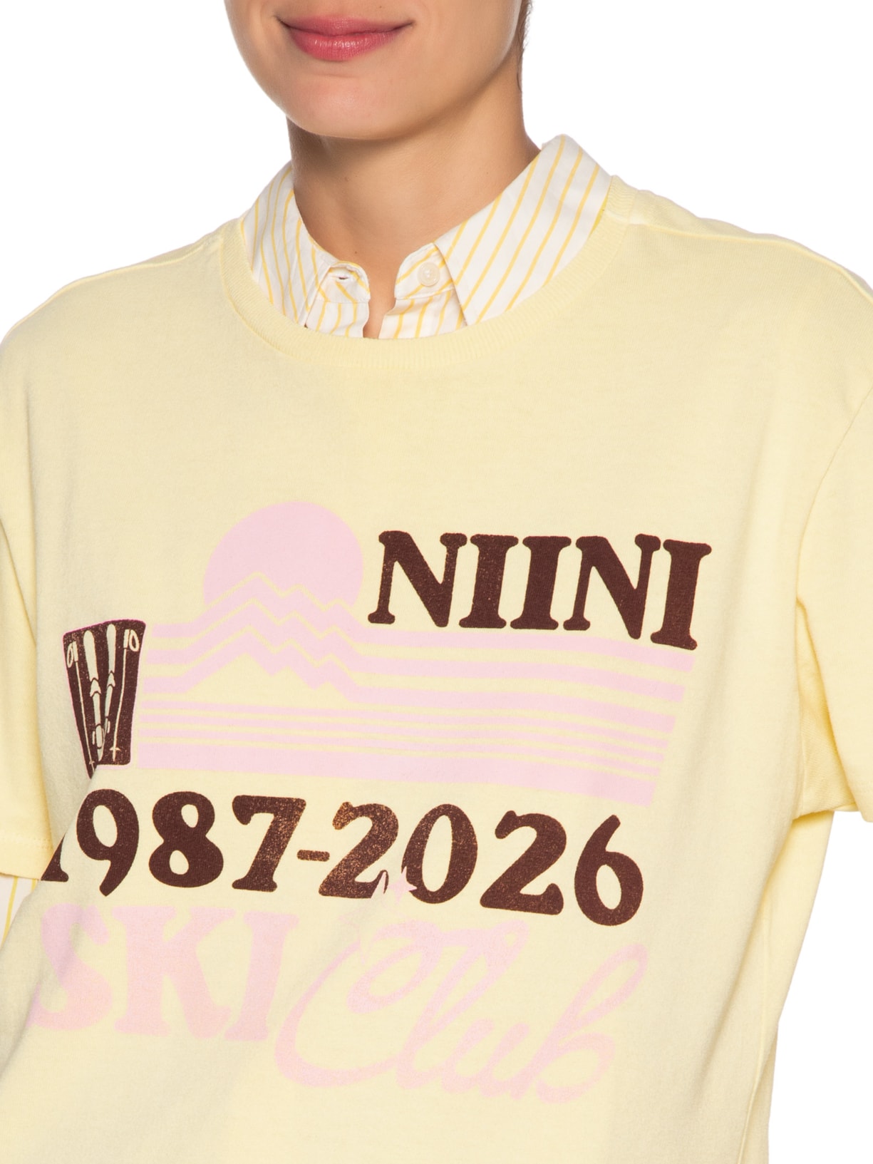 Camiseta Feminina Ski Club Soleil Amarelo Niini