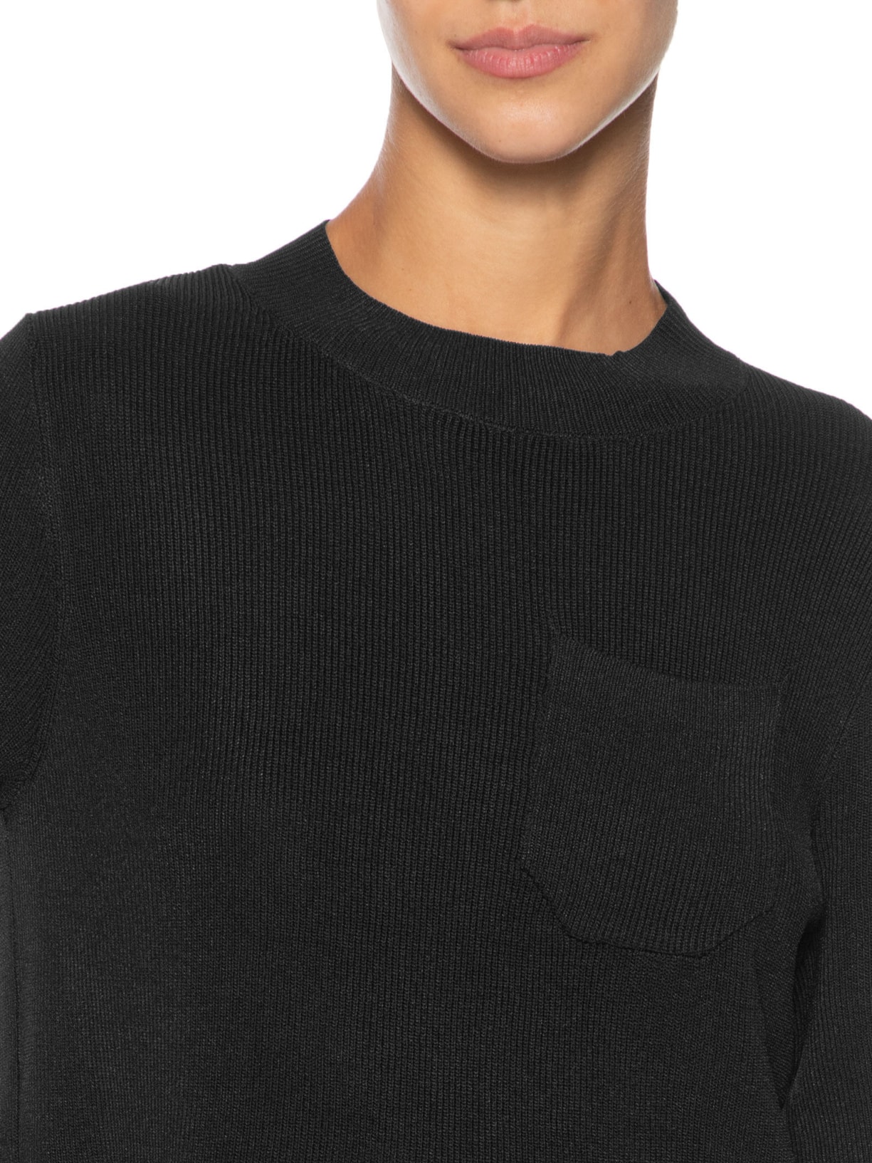 Camiseta Feminina Tricot Com Bolso Preto Basiq