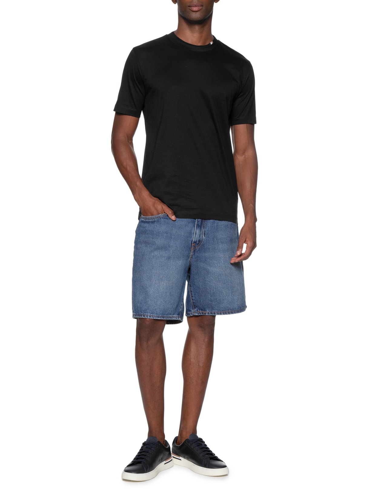 Camiseta Mascuina Tiburt Preto Boss