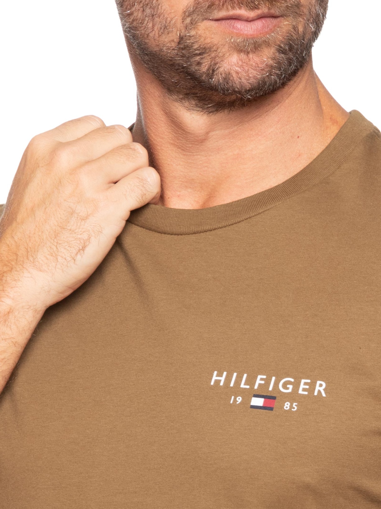 Camiseta Masculina Brand Love Small Hilfiger Marrom Tommy Hilfiger
