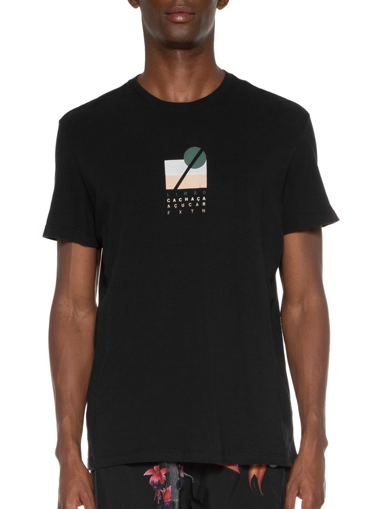 Camiseta Masculina Caipirinha Geométrica Preto Foxton