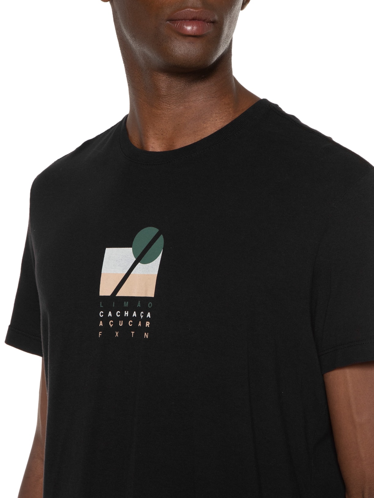 Camiseta Masculina Caipirinha Geométrica Preto Foxton