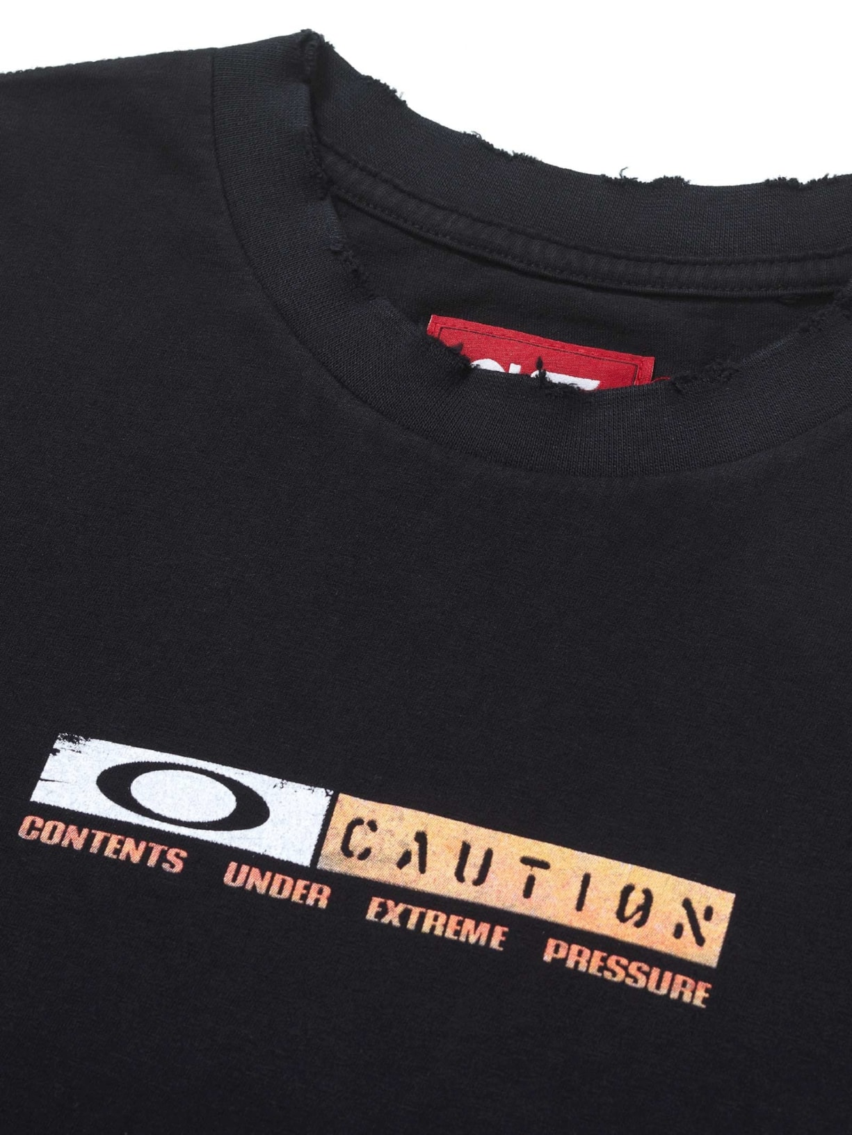 Camiseta Masculina Caution Preto Piet + Oakley