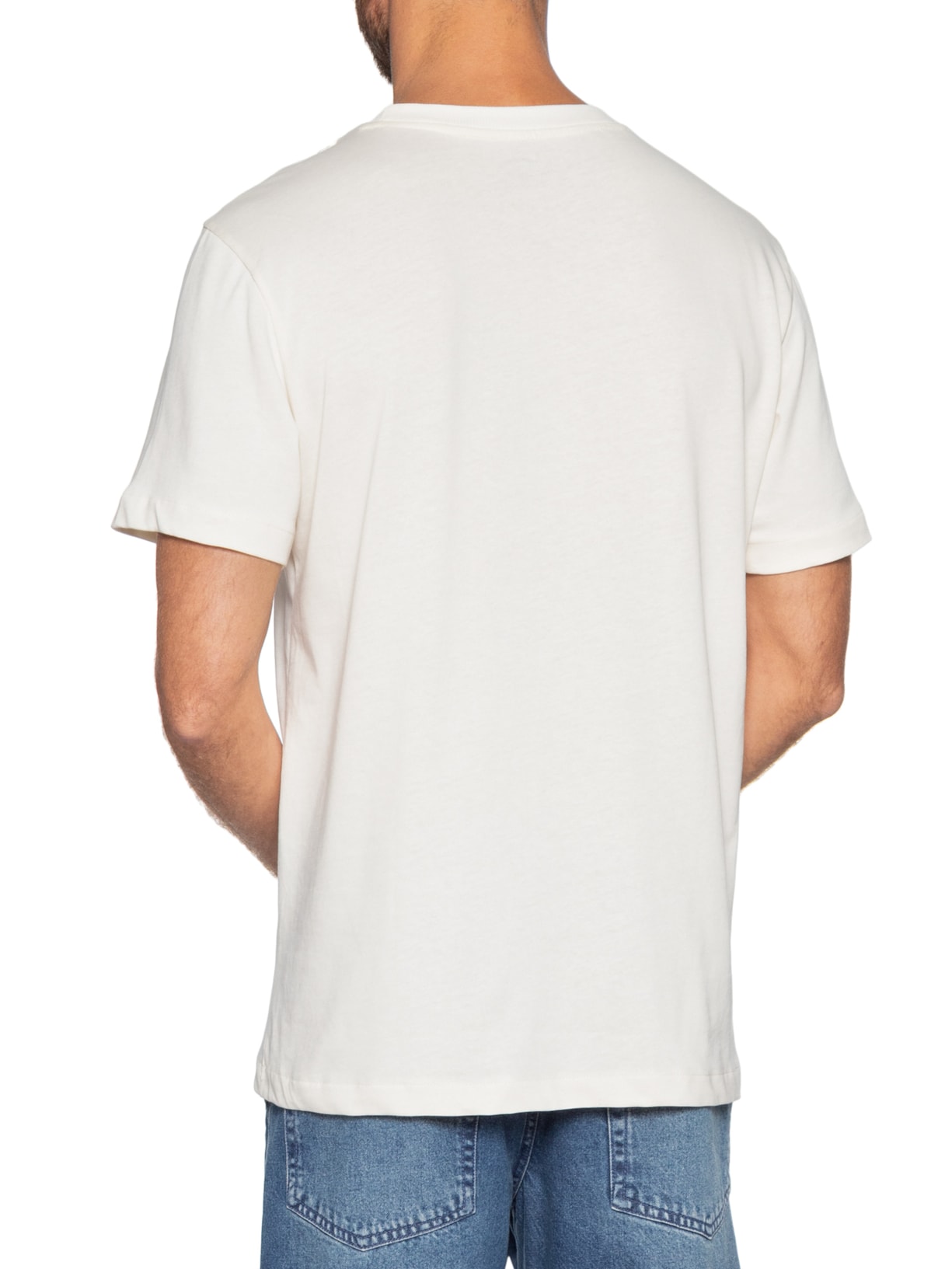 Camiseta Masculina Confort Fit Com Etiqueta Decorativa Off White Hering