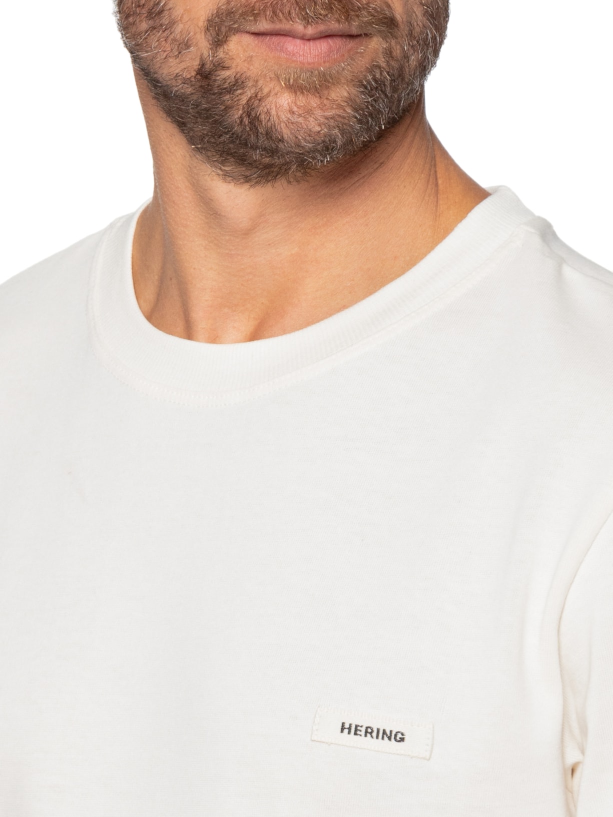 Camiseta Masculina Confort Fit Com Etiqueta Decorativa Off White Hering