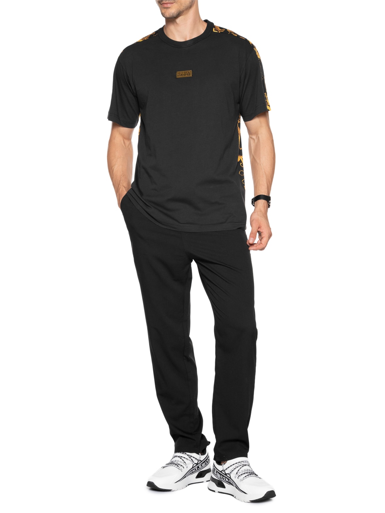 Camiseta Masculina Contr Barroco Print Preto Versace Jeans Couture