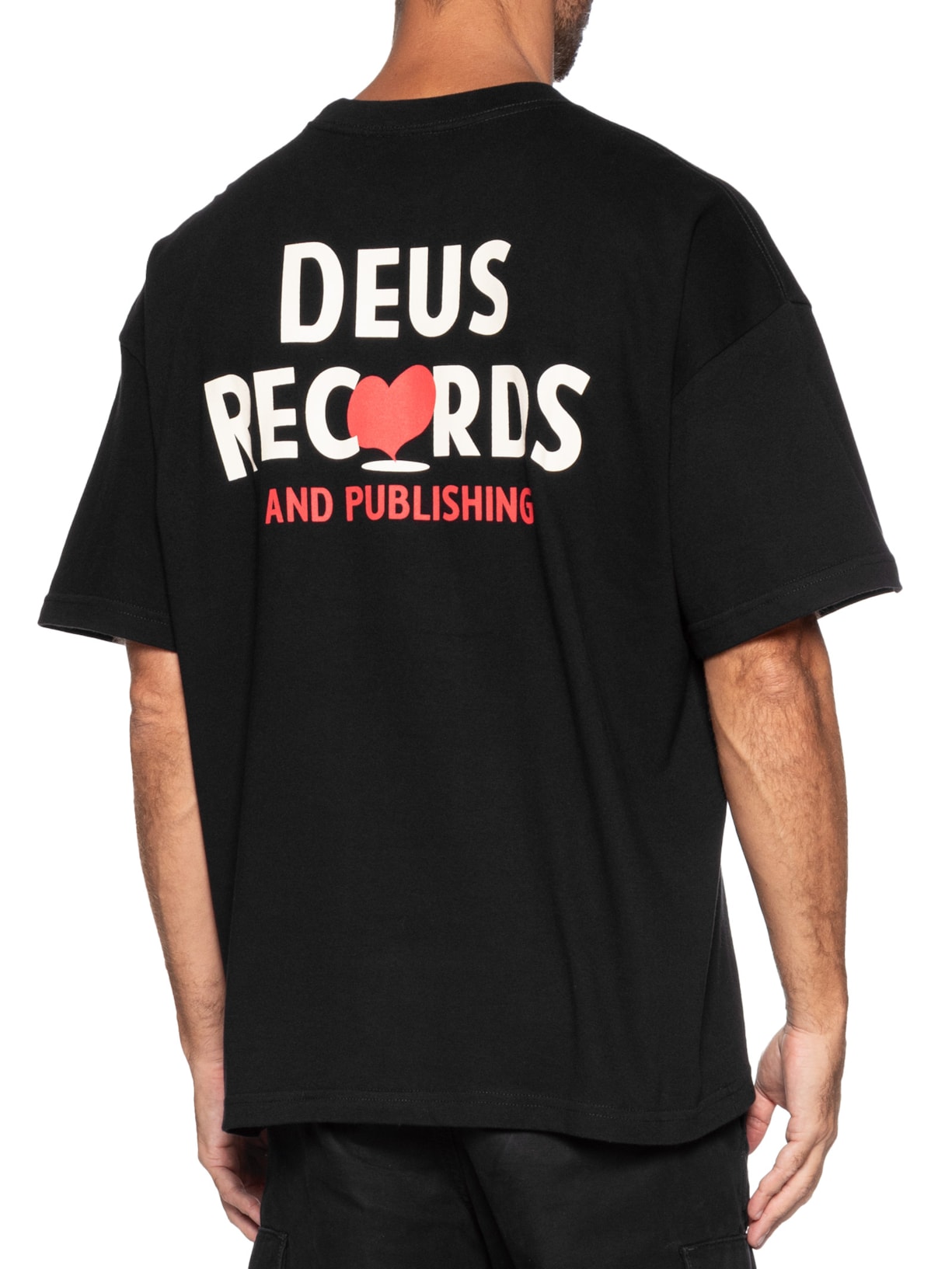 Camiseta Masculina Deep Cut Preto Deus Ex Machina