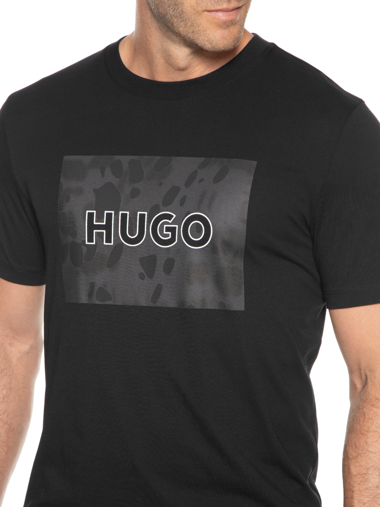 Camiseta Masculina Dulive Preto Hugo