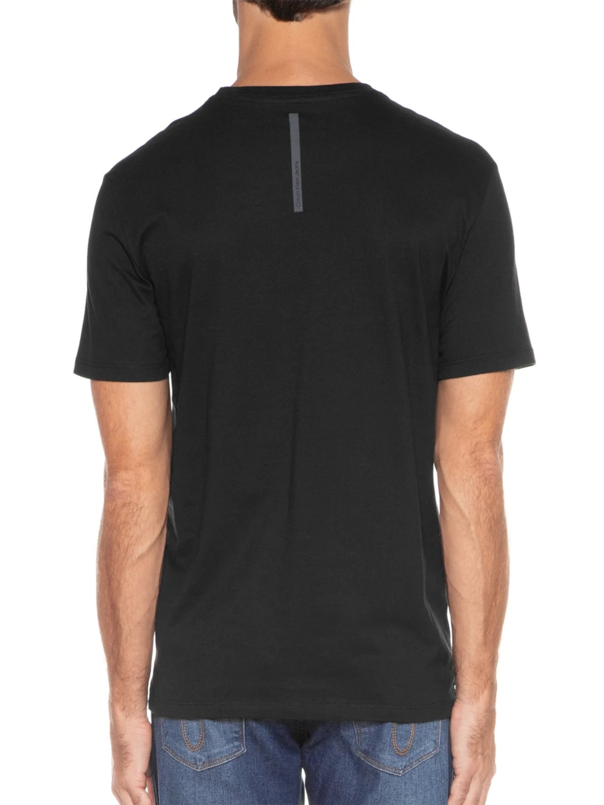 Camiseta Masculina Embossed Preto Calvin Klein Jeans