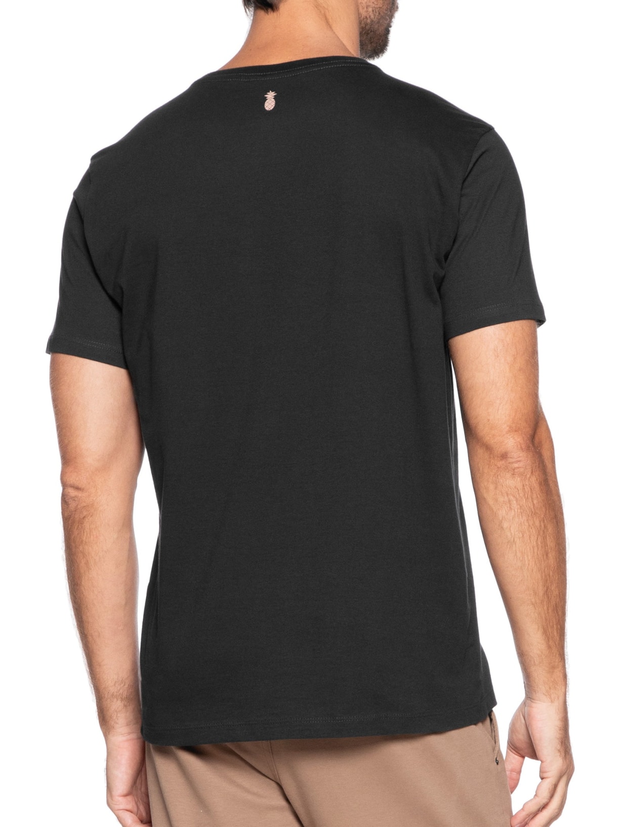 Camiseta Masculina Estampa de Tropiques em Algodão Preto Pineapple