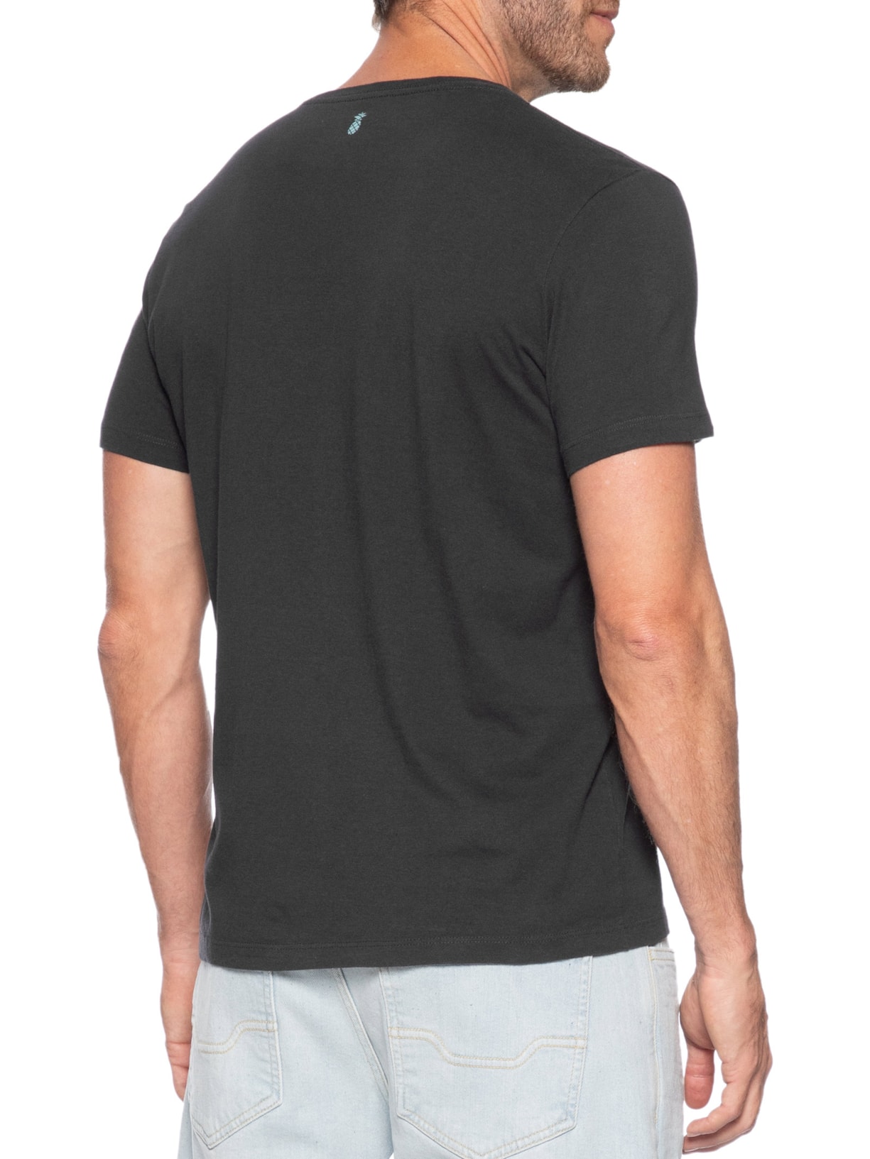 Camiseta Masculina Estampa Surf Trip Preto Pineapple