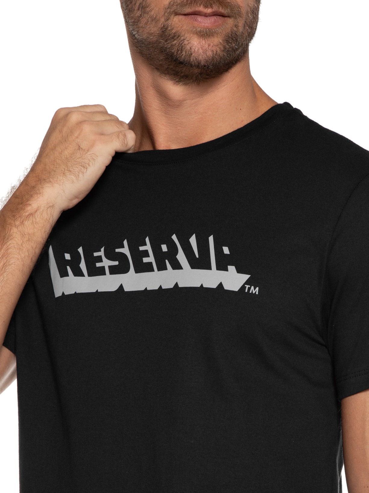 Camiseta Masculina Estampada Reserva Vazado Preto Reserva