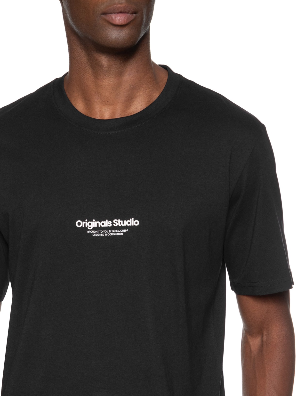 Camiseta Masculina Gola Careca Em Algodão Preto Jack & Jones