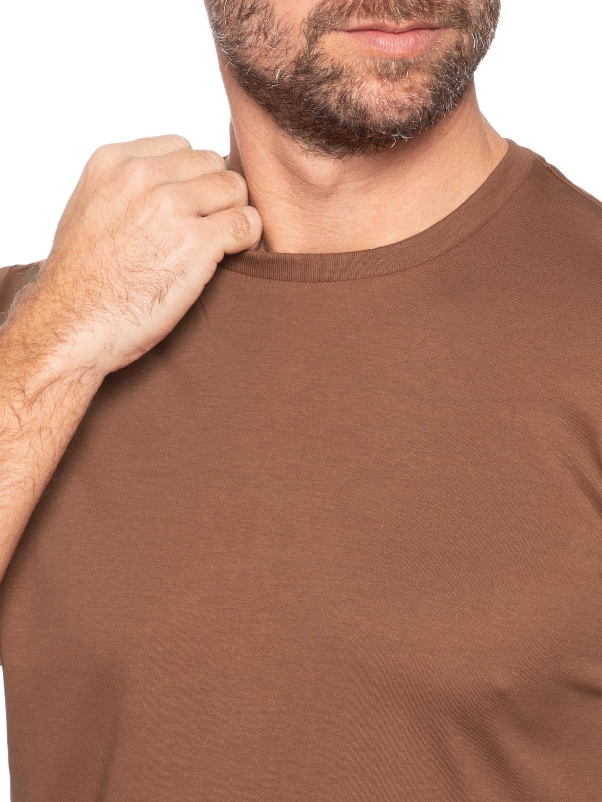 Camiseta Masculina Gola Cruzada Em Algodão Pima Marrom Ricardo Almeida