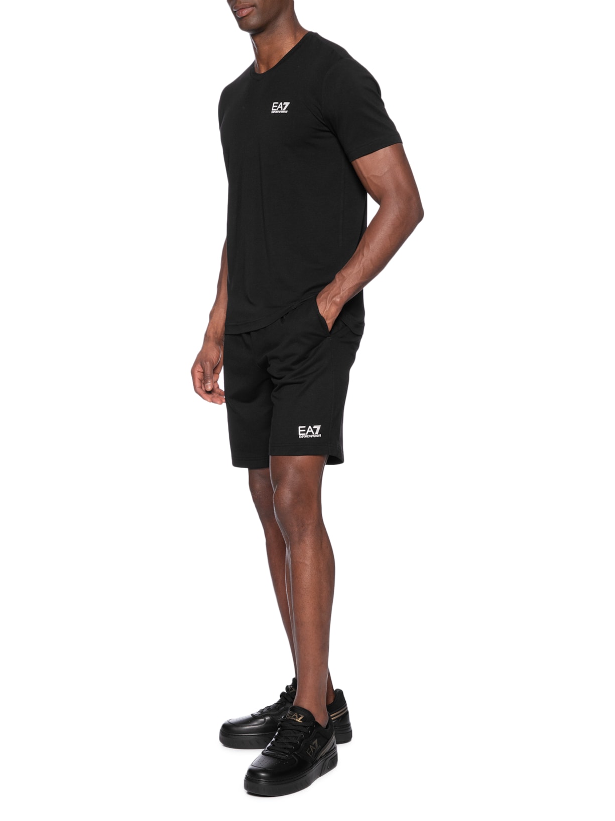 Camiseta Masculina Gola V Train Core Preto Ea7 Emporio Armani