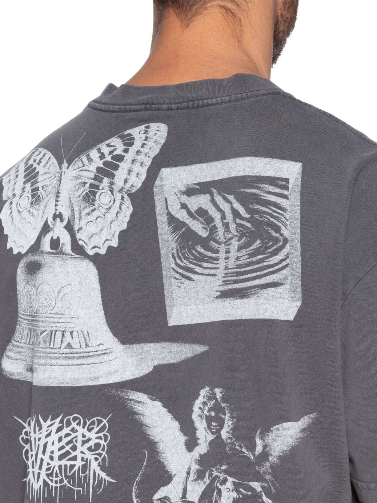 Camiseta Masculina Invocation Cinza Deus Ex Machina