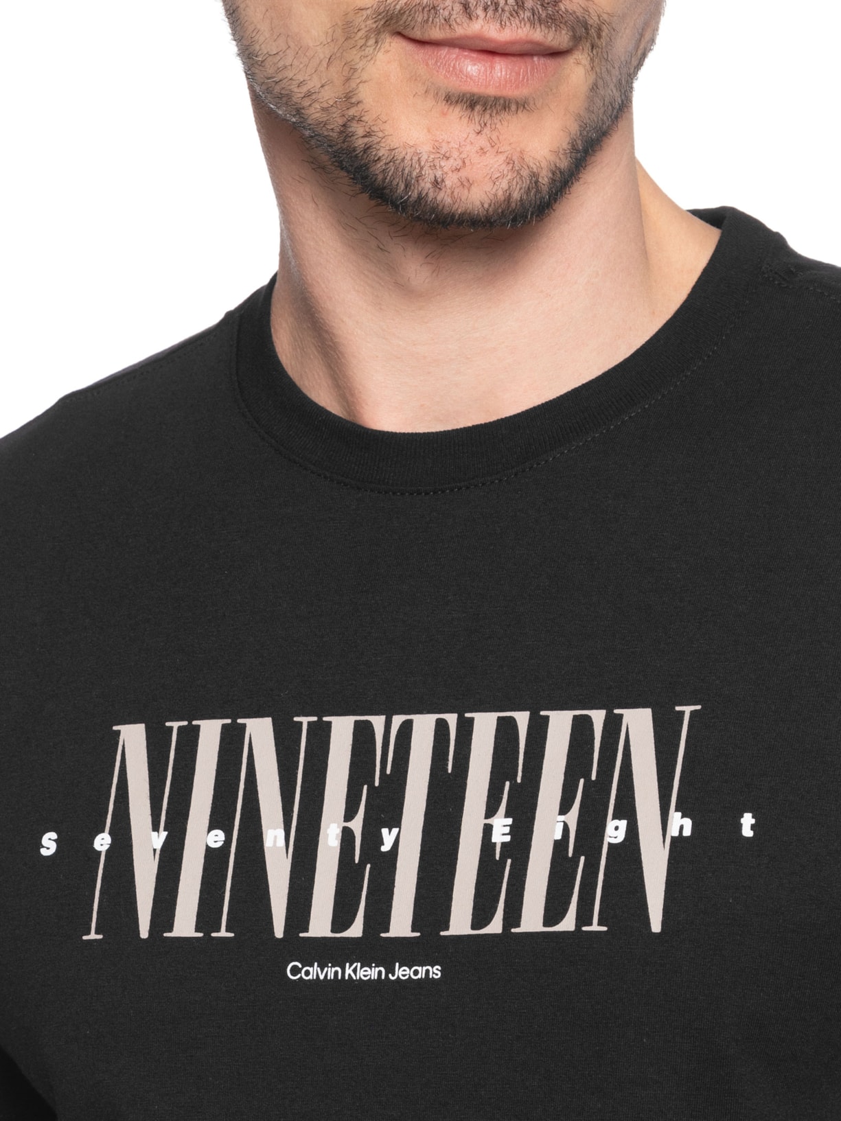 Camiseta Masculina Logo Nineteen Preto Calvin Klein Jeans