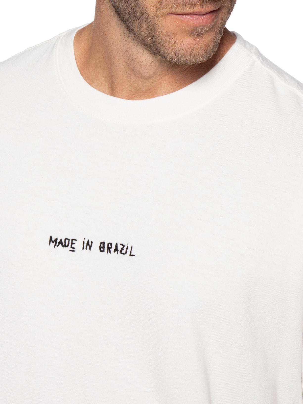 Camiseta Masculina Made In Brazil Bordado Branco Osklen