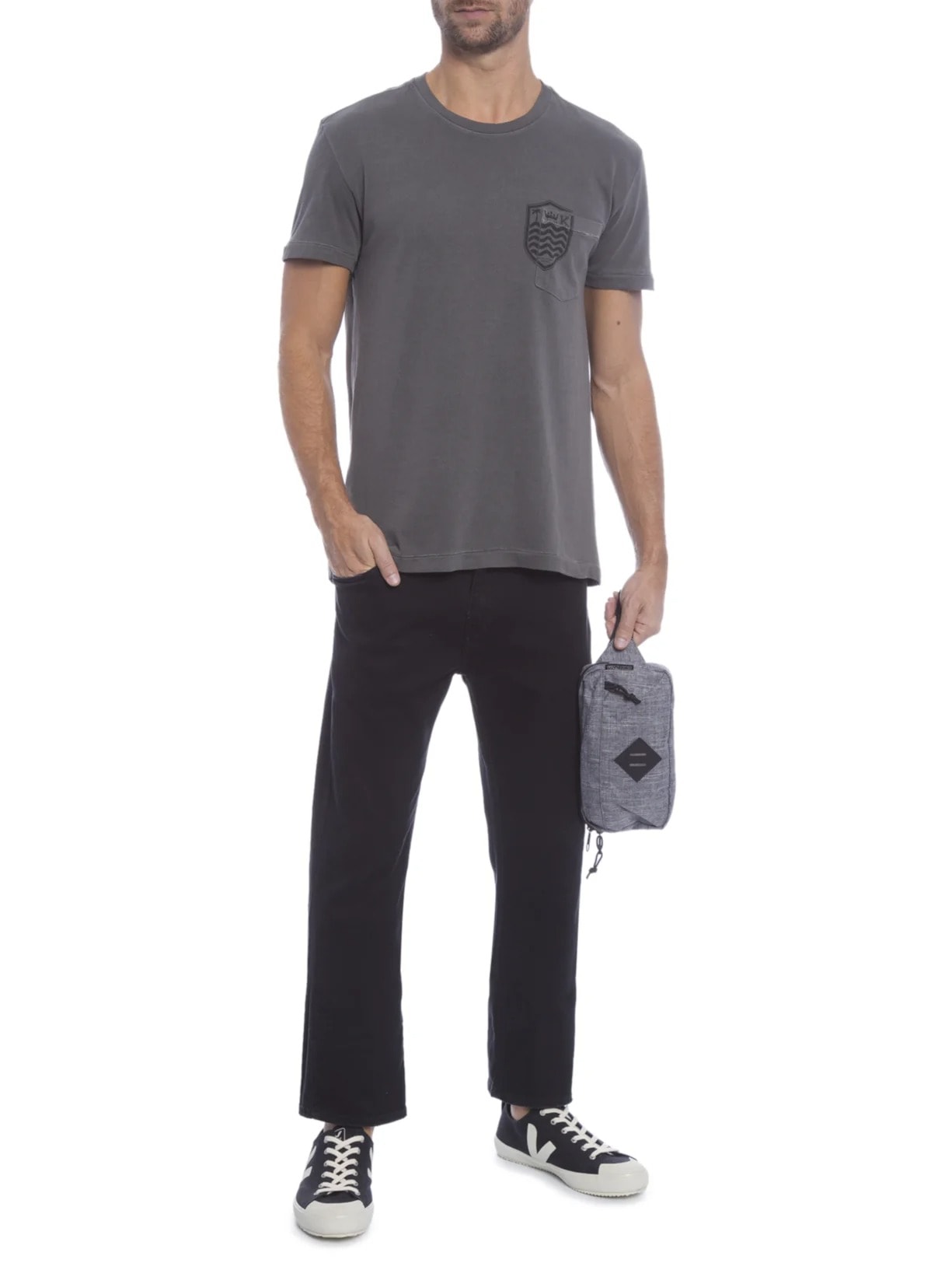 Camiseta Masculina Manga Curta Gola Careca Bolso Brasao Cinza Osklen