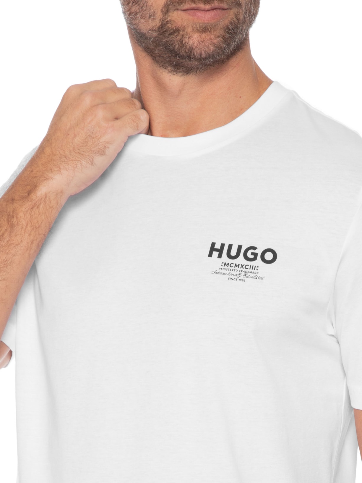 Camiseta Masculina Manga Curta Gola Careca Nesptee Branco Hugo