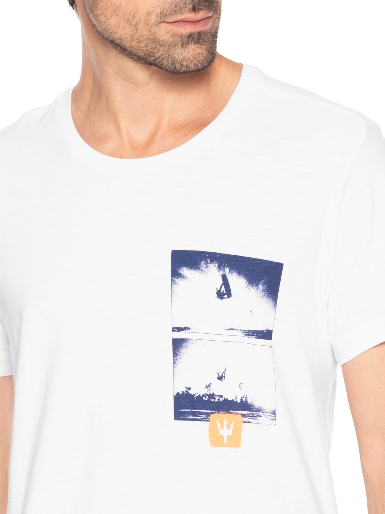 Camiseta Masculina Manga Curta Gola Careca Rough Kite Shots Slim Branco Osklen