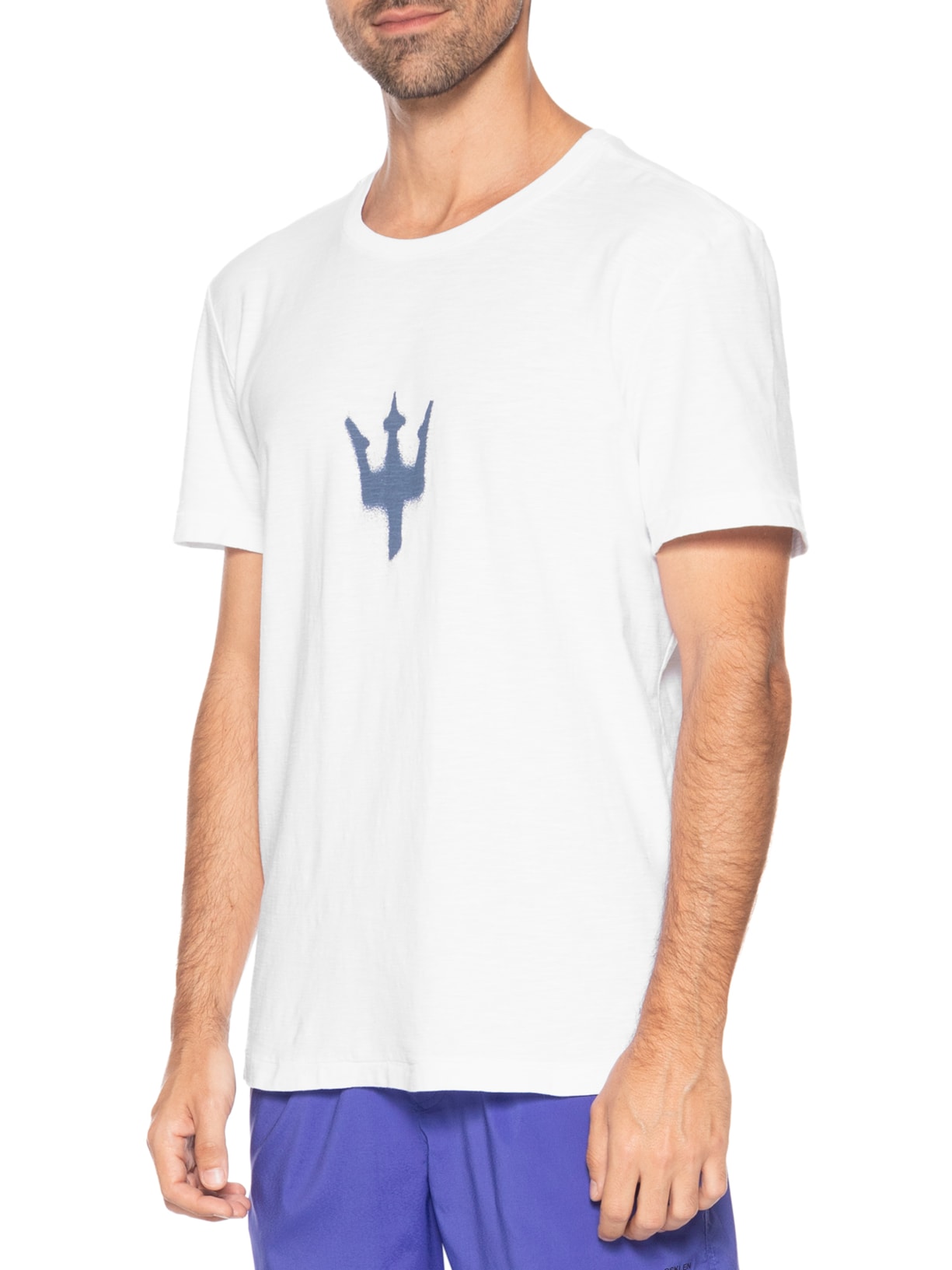 Camiseta Masculina Manga Curta Gola Careca Slim Rough Tridente Spray Branco Osklen