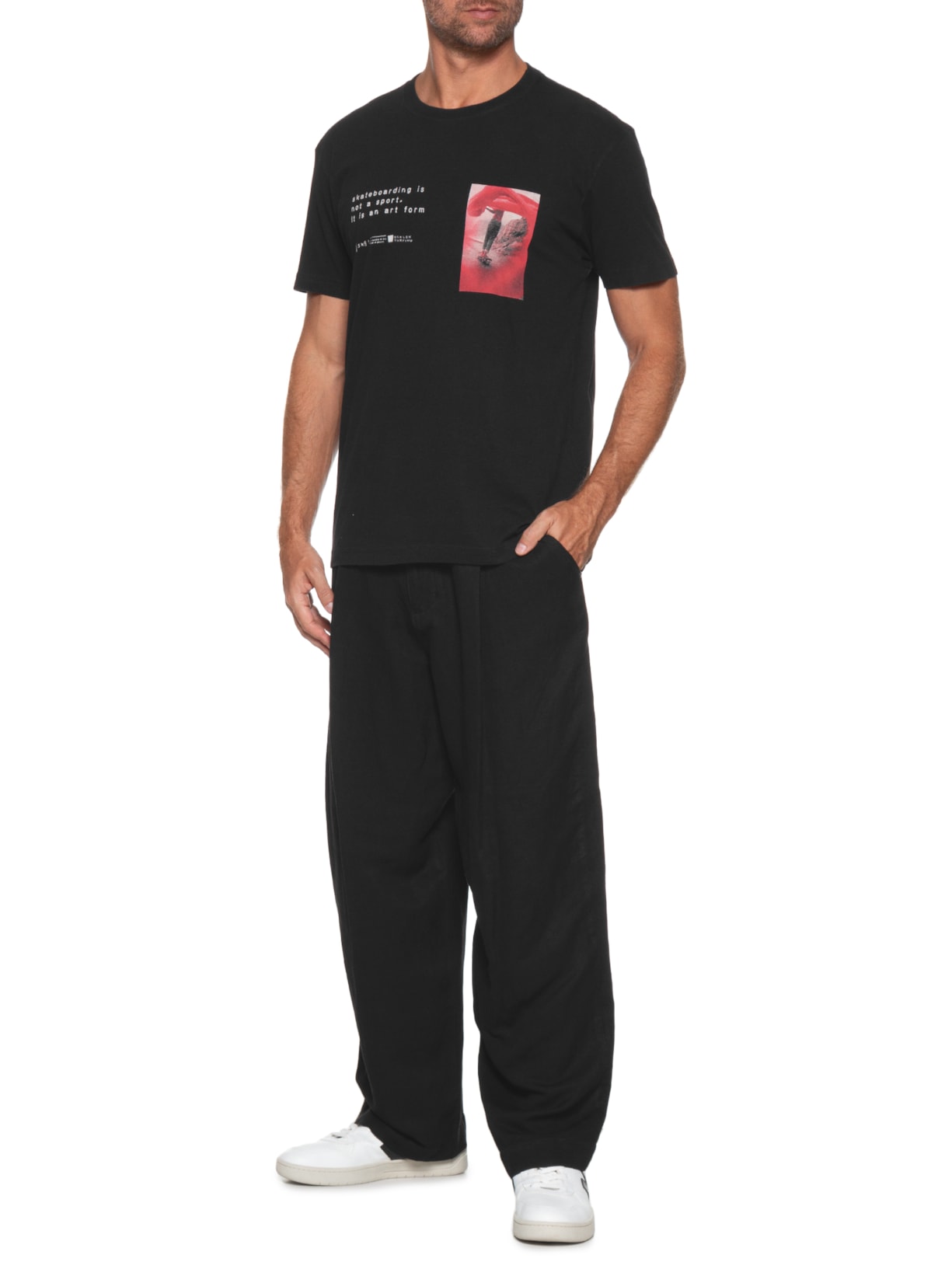 Camiseta Masculina Manga Curta Gola Careca Vintage SK82 Preto Osklen