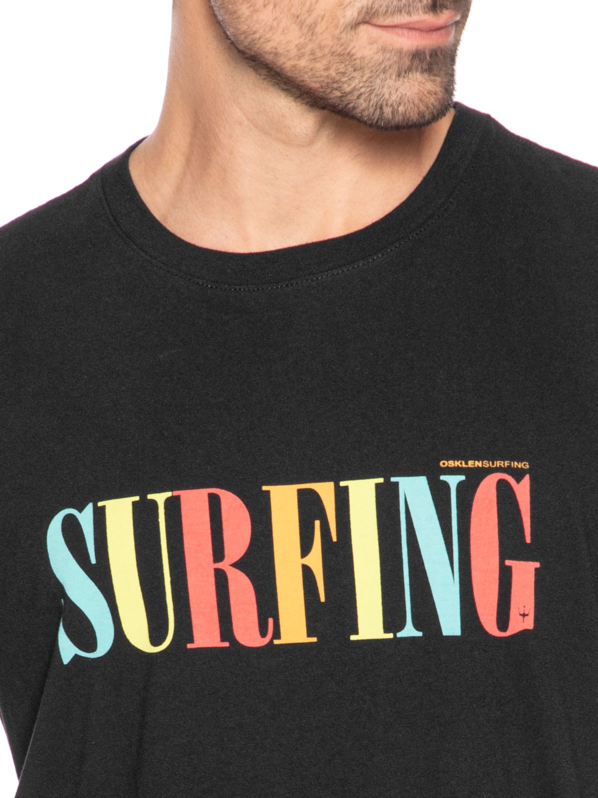 Camiseta Masculina Manga Curta Gola Careca Vintage Surfing Slim Preto Osklen