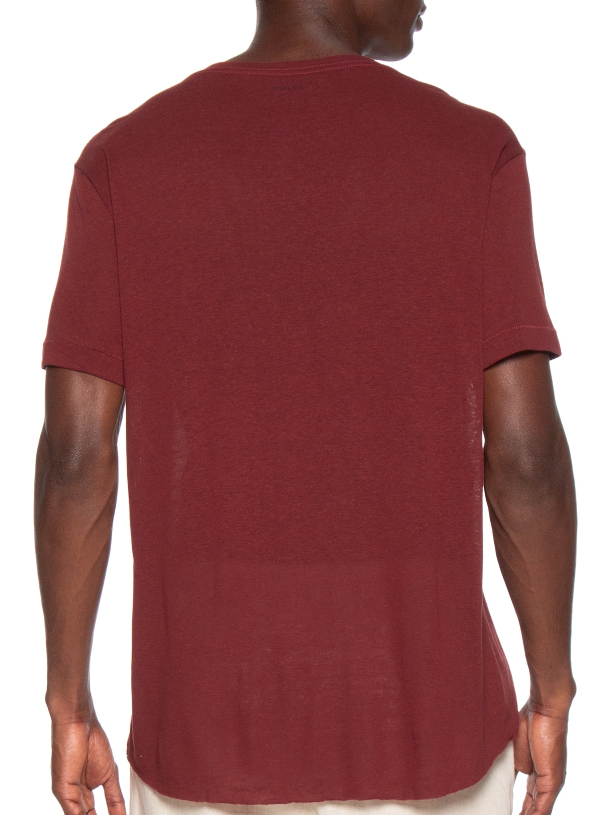 Camiseta Masculina Manga Curta Linen Brasão Vinho Osklen