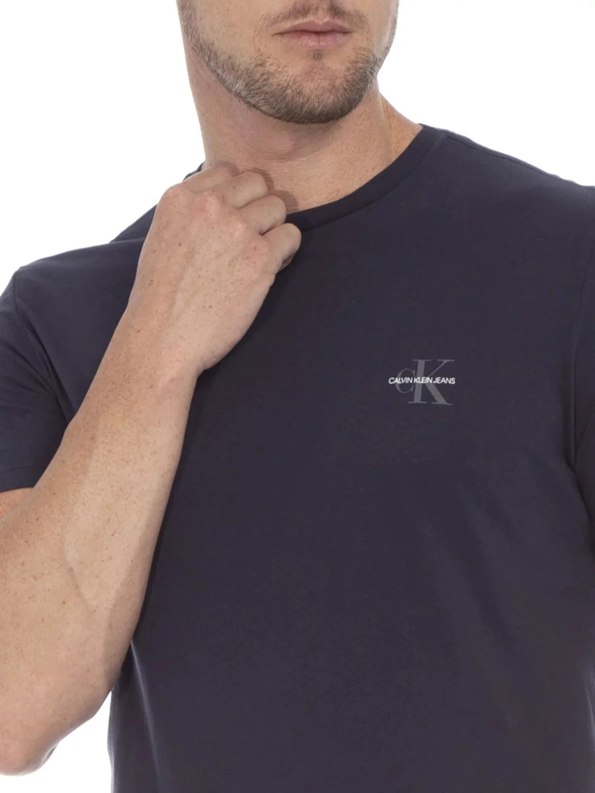 Camiseta Masculina Manga Curta Logo Básico Peito Preto Calvin Klein Jeans