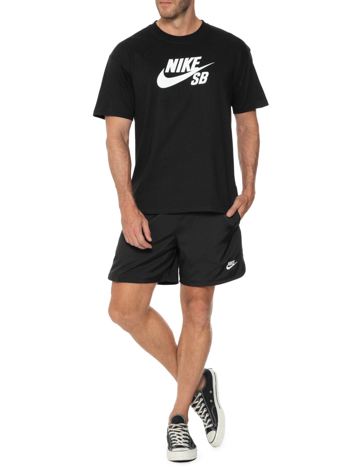 Camiseta Masculina Manga Curta M Nk Sb Tee Logo Preto Nike