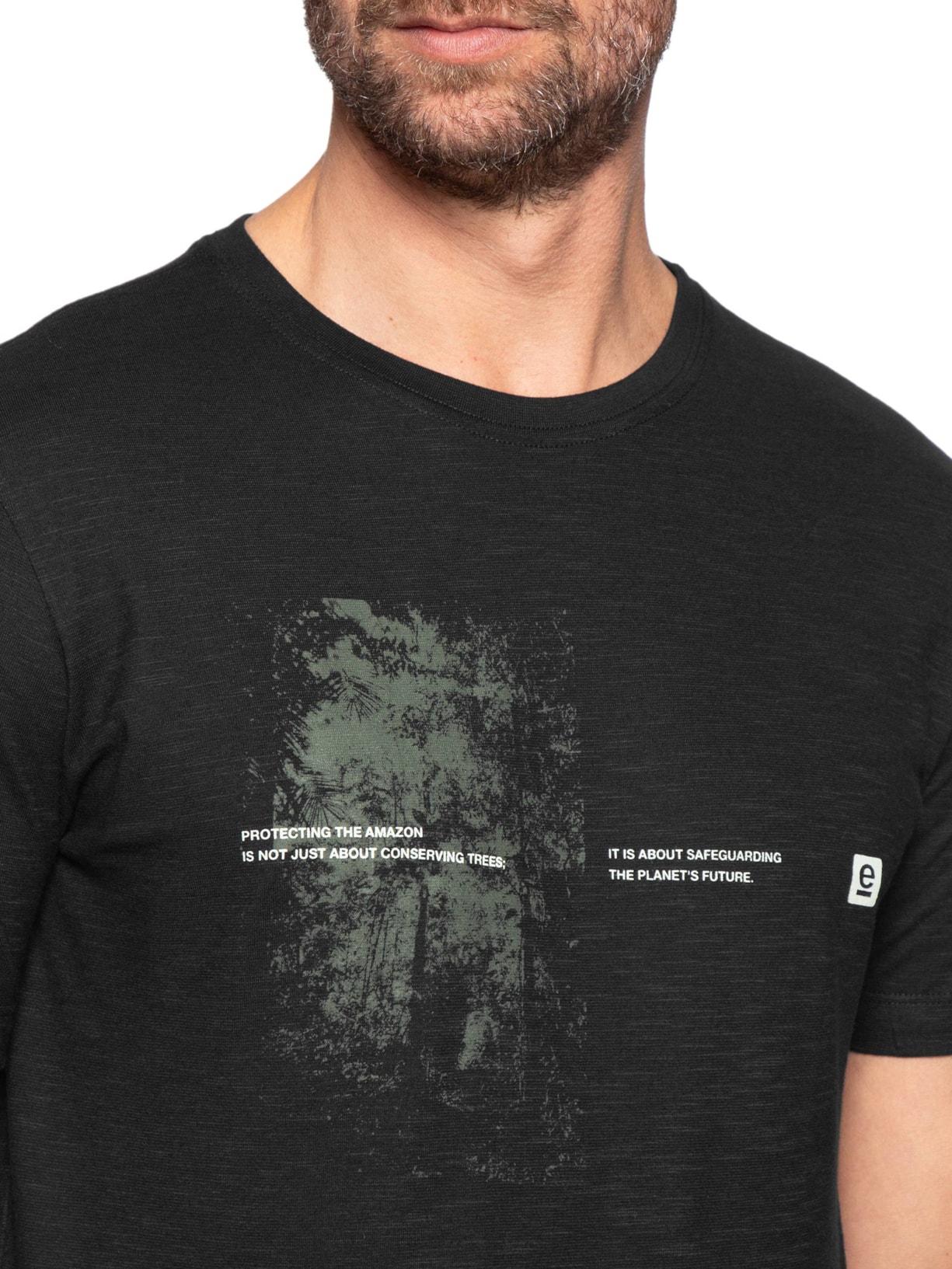 Camiseta Masculina Manga Curta Slim Organic Protect Amazon Preto Osklen