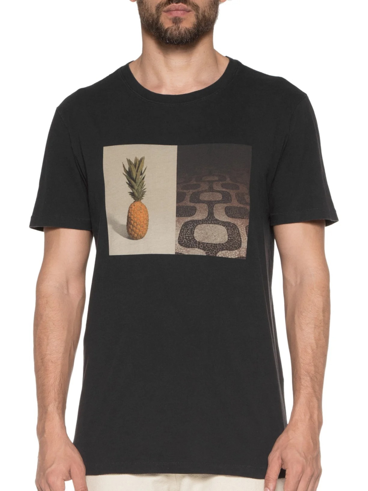 Camiseta Masculina Manga Curta Soft Used Calçadão Preto Osklen