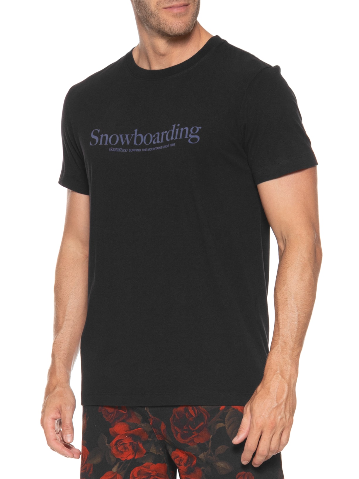 Camiseta Masculina Manga Curta Vintage Gola Careca Snowboarding Type Preto Osklen
