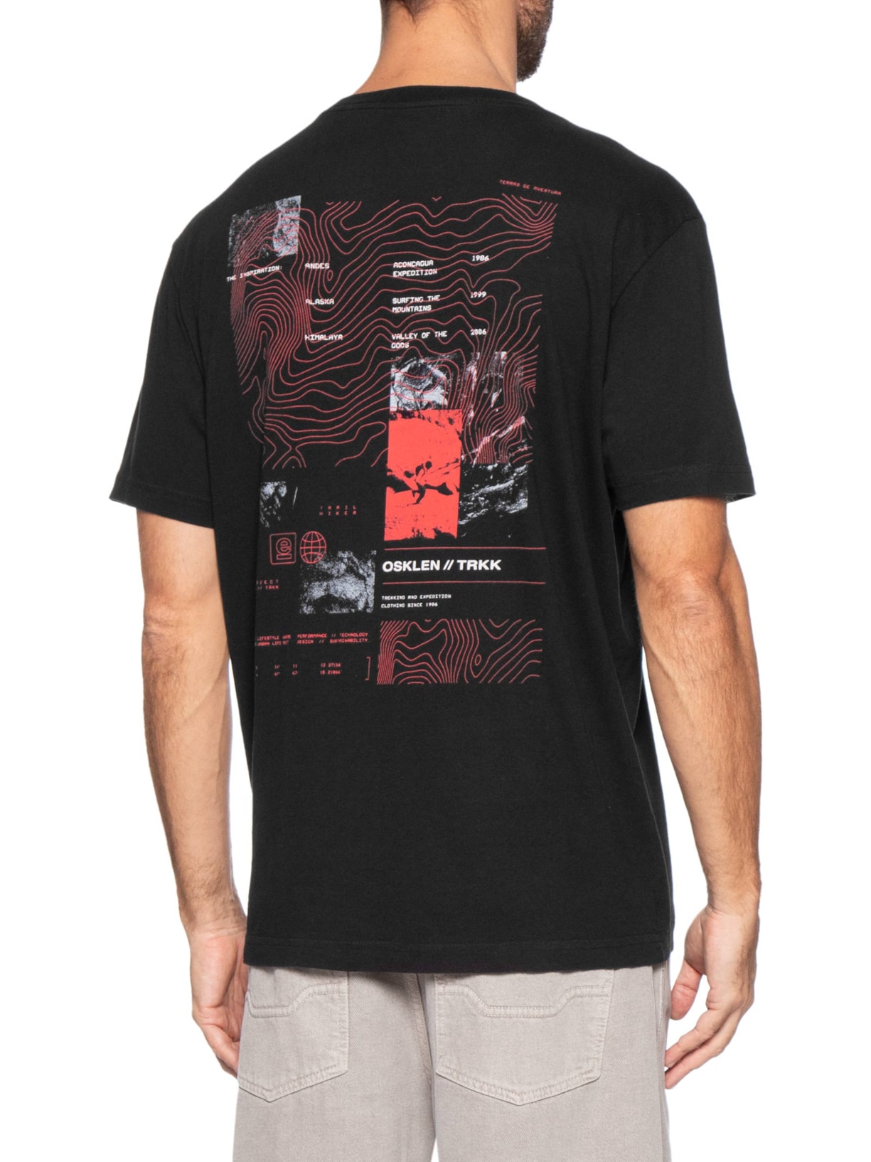 Camiseta Masculina Manga Curta Vintage TRKK Poster – Preto Osklen
