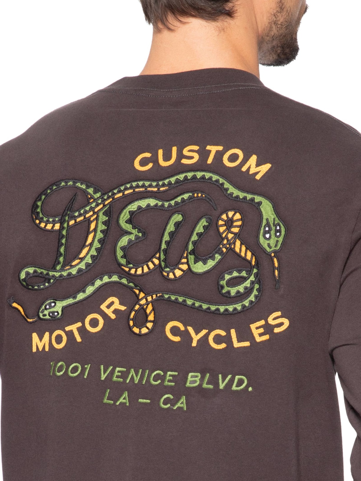 Camiseta Masculina Manga Longa Danger Noodle Cinza Deus Ex Machina