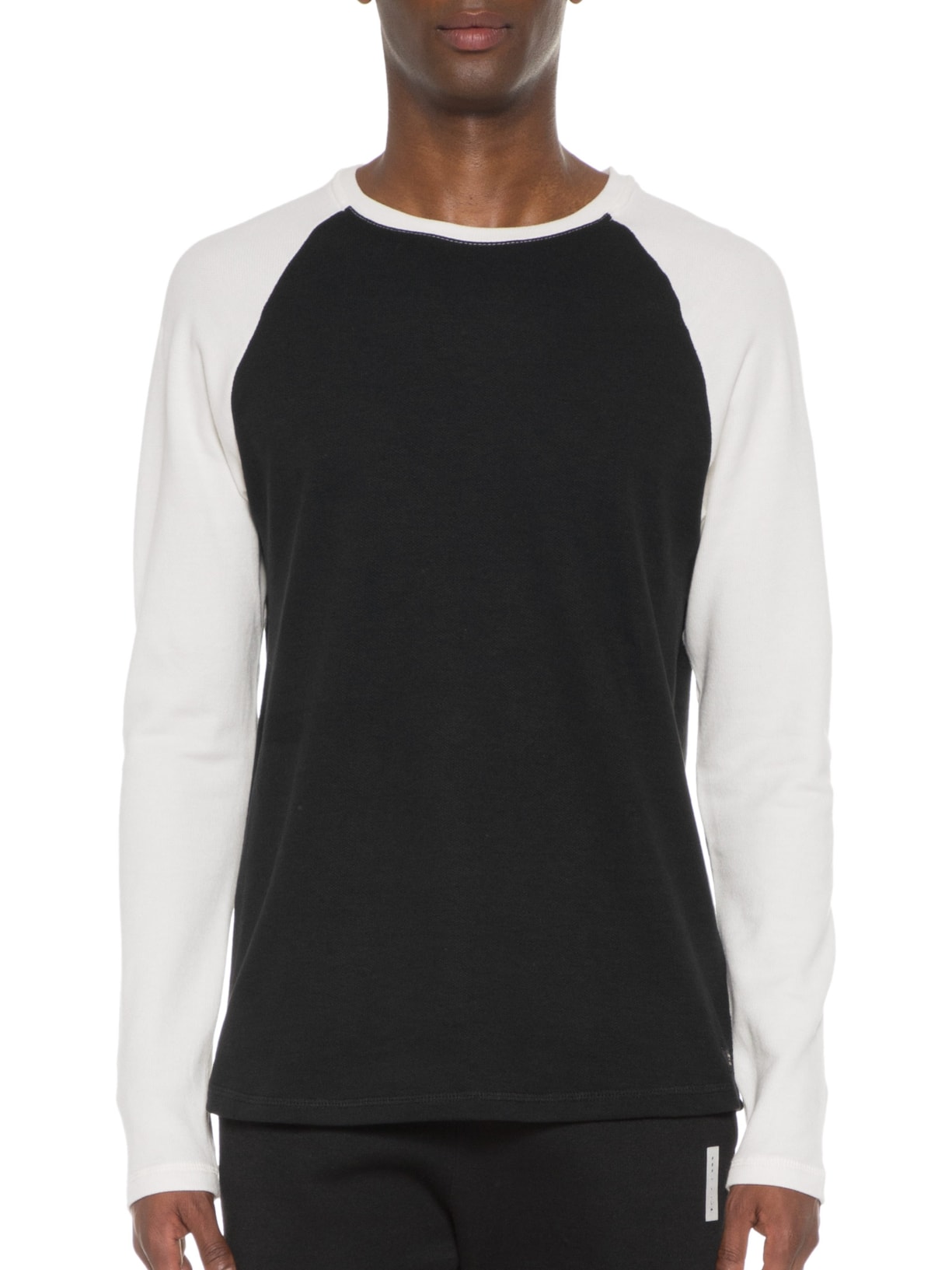 Camiseta Masculina Manga Longa Malha Raglam Bucky Preto Armadillo