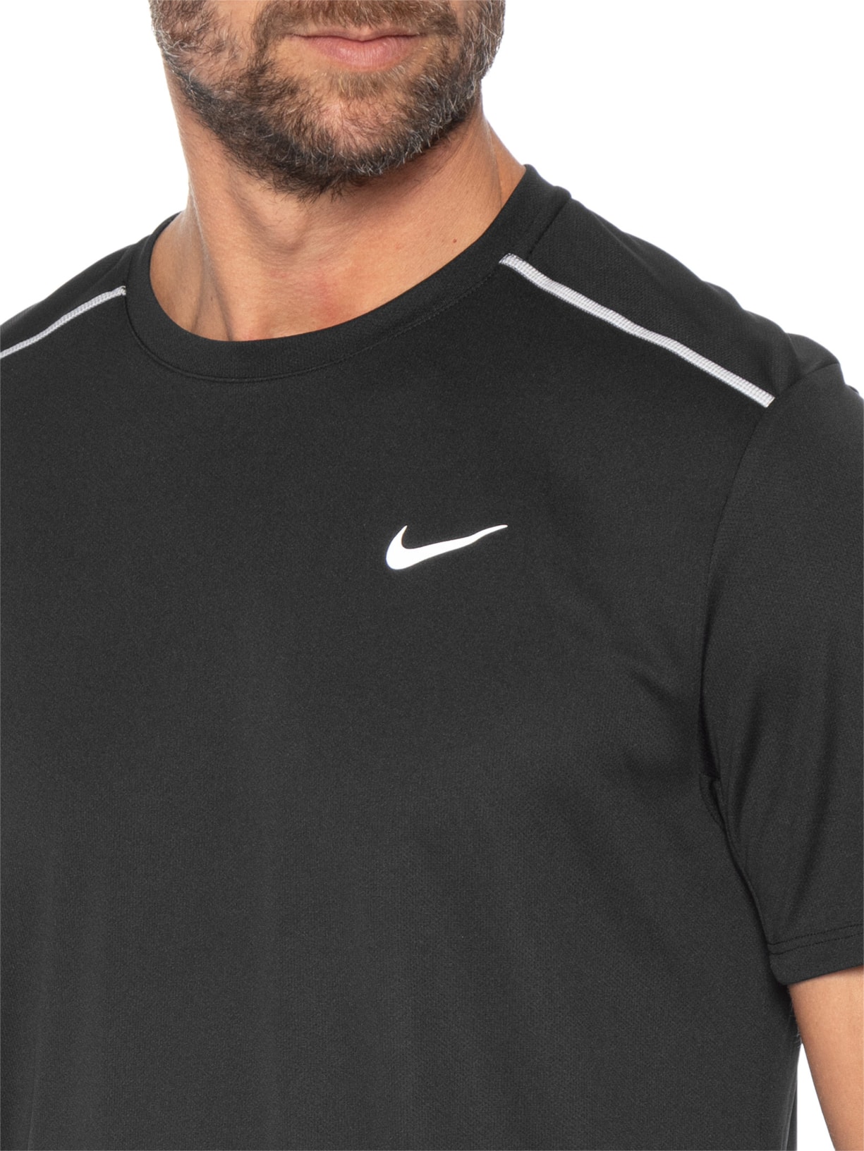 Camiseta Masculina Miler Dri-FIT Preto Nike