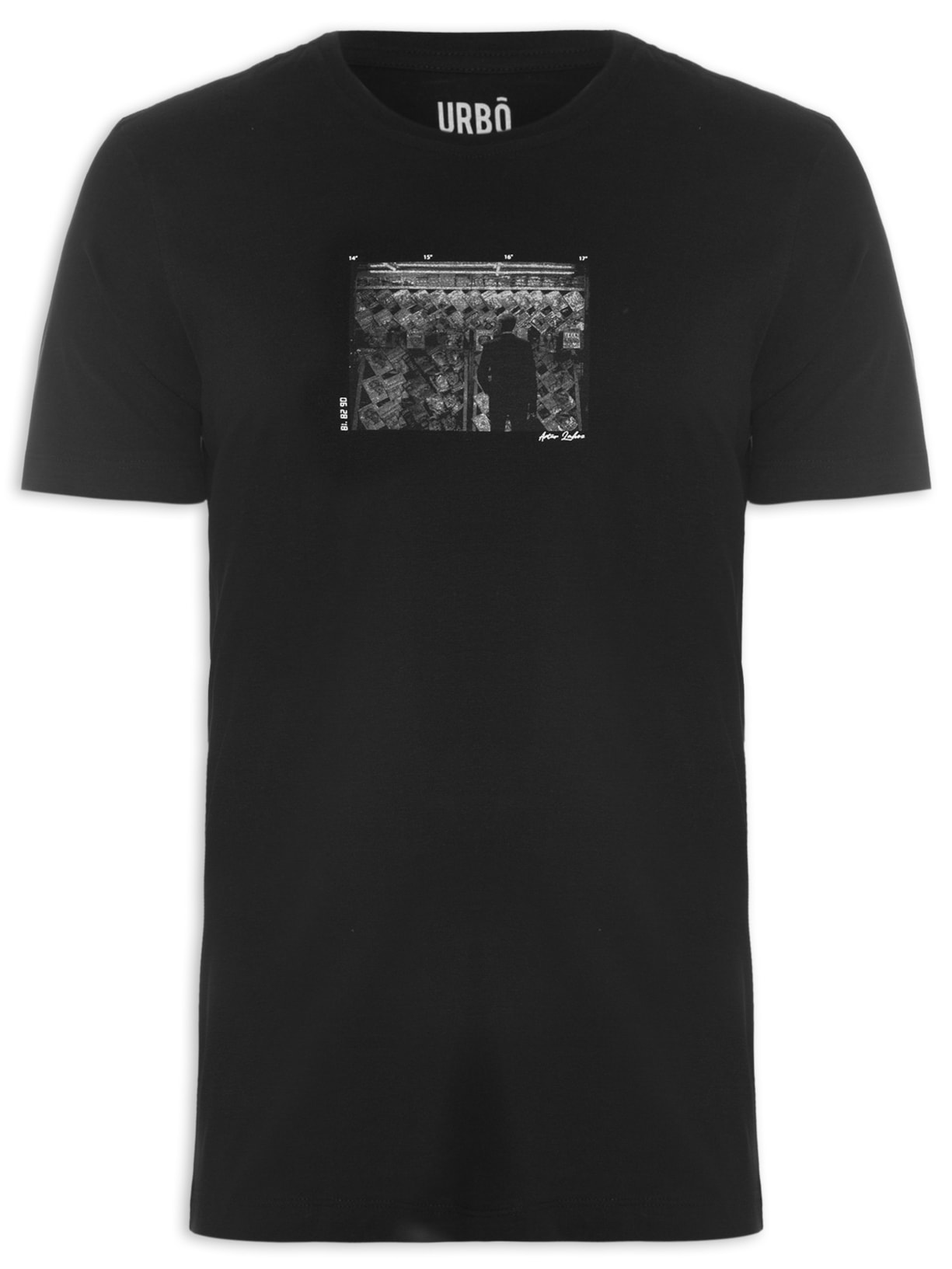 Camiseta Masculina Newspaper - Preto