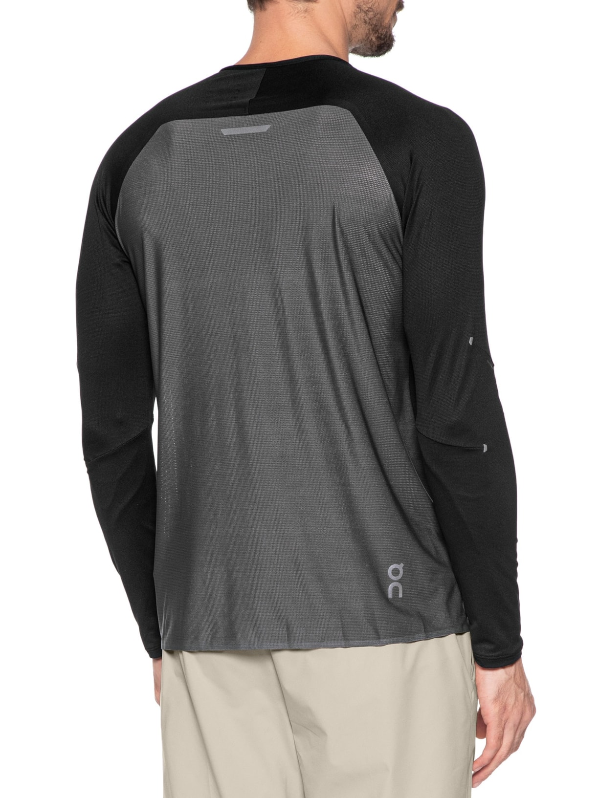 Camiseta Masculina Perfomance Long-T Preto On Running