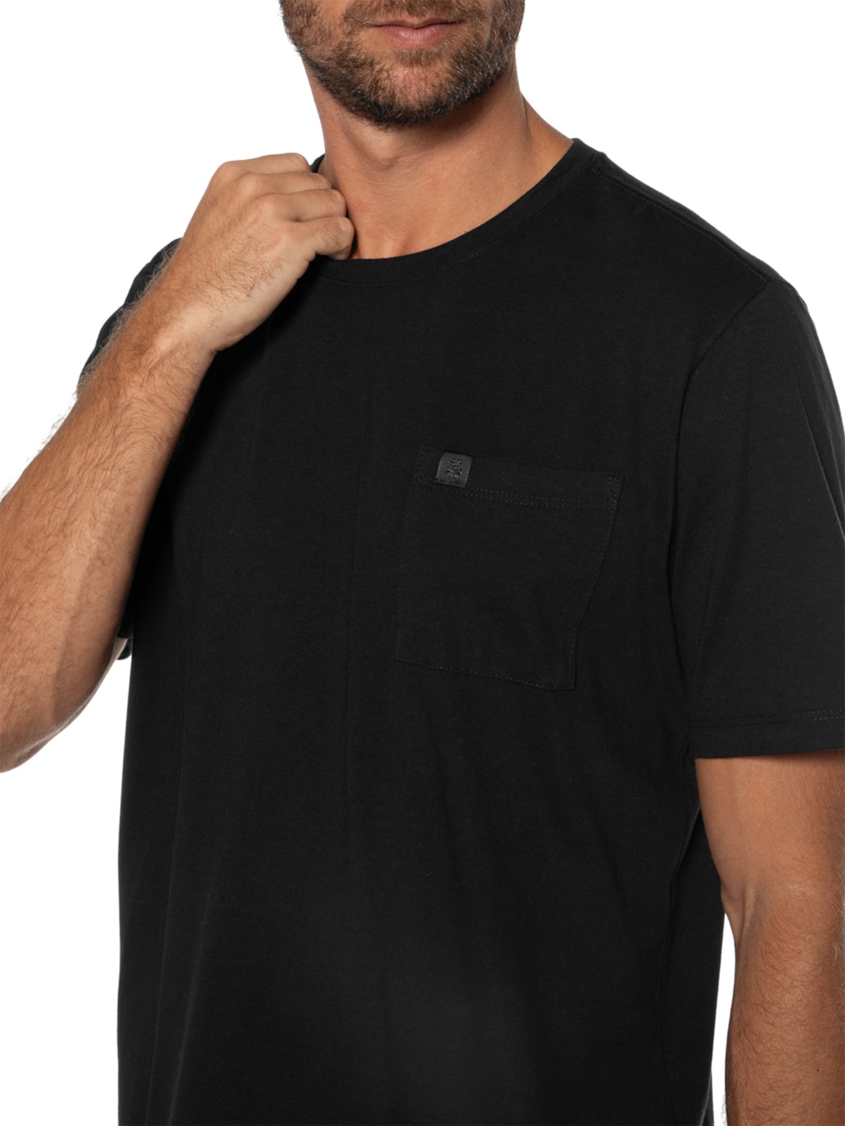 Camiseta Masculina Pocket Basic Preto John John