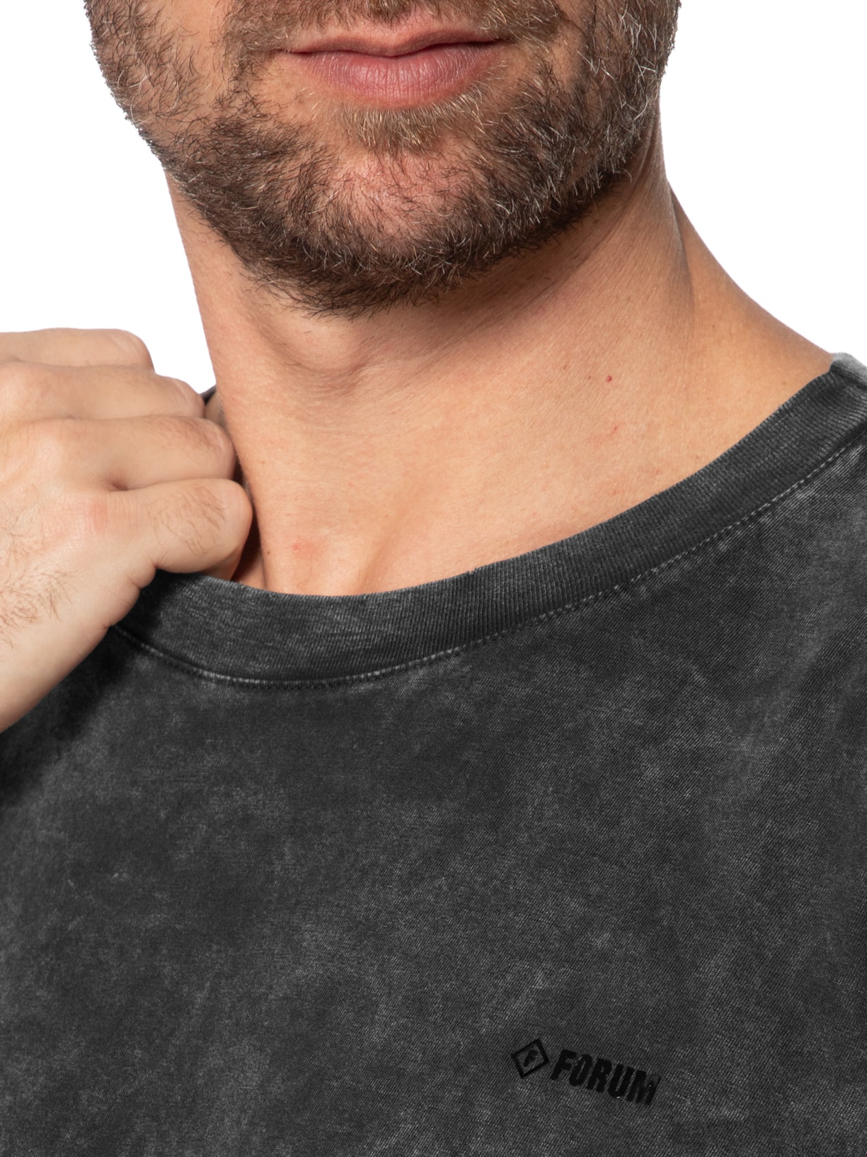 Camiseta Masculina Preto Forum