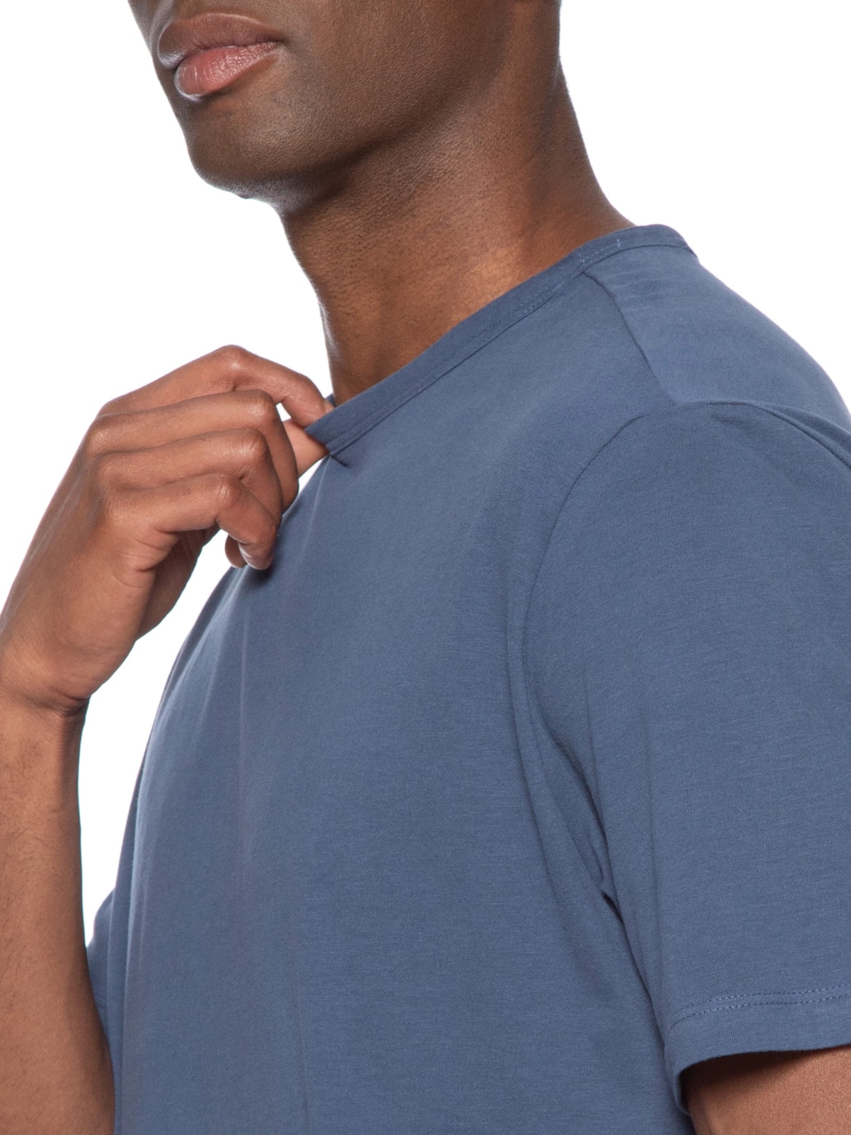 Camiseta Masculina Regular Fit Algodão Peruano Peach Touch Azul Hering