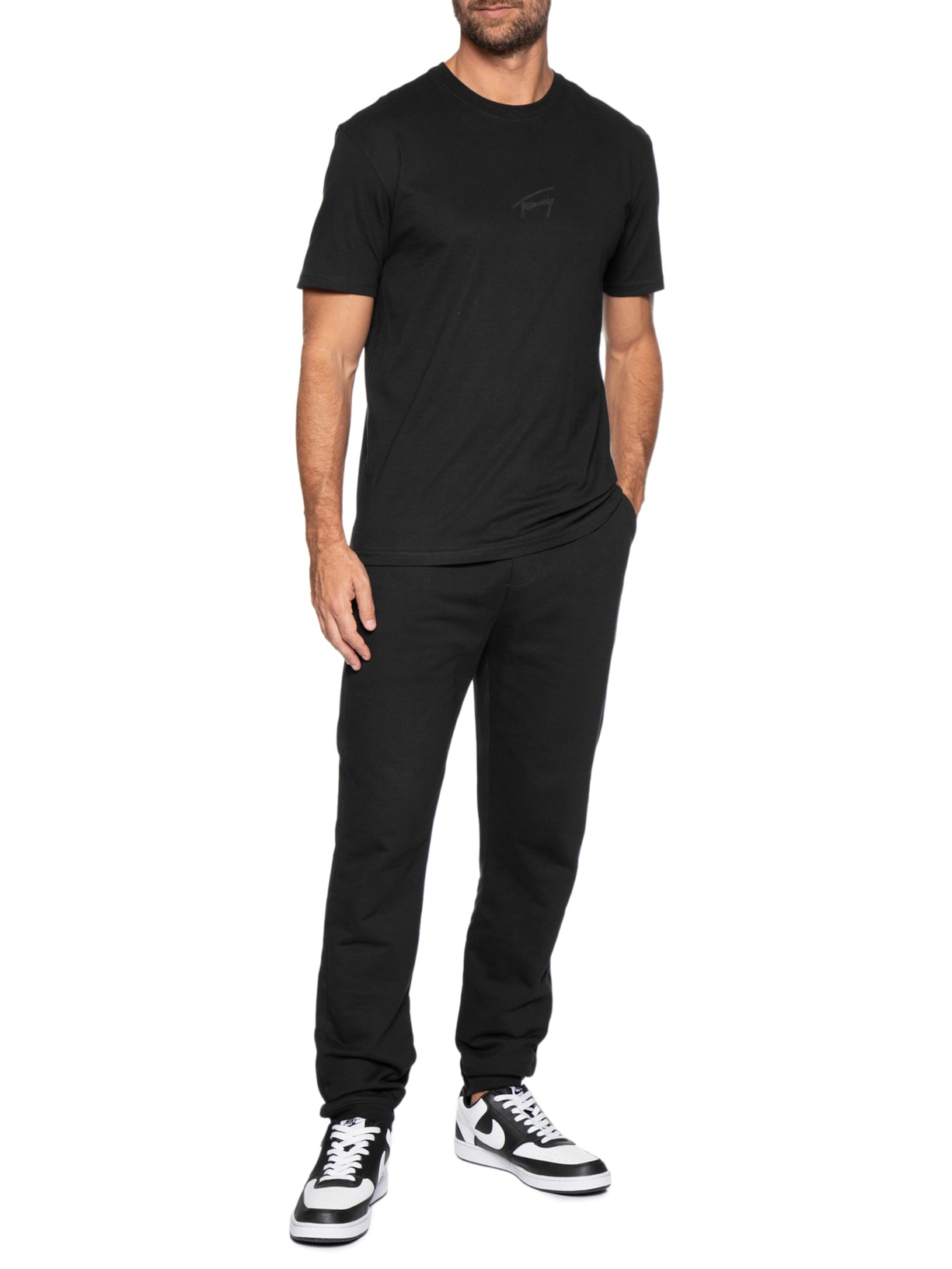 Camiseta Masculina Regular Fit com Silk Preto Tommy Jeans